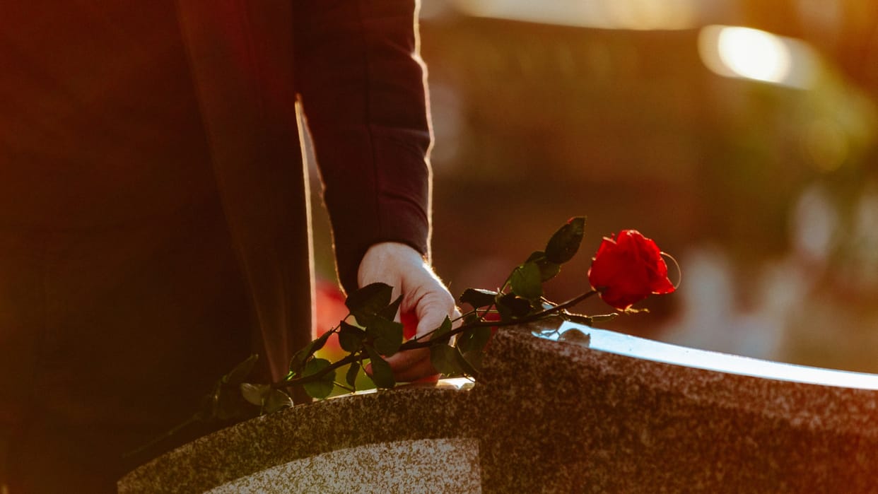 Five Places Around The World Where It Is Illegal To Die death is Banned in these countries