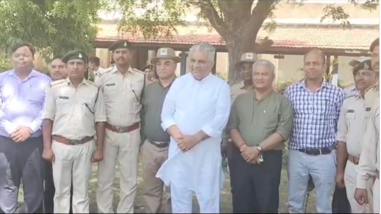 Kuno National Park: Forest Minister visited Kuno, spoke on the shifting of cheetahs