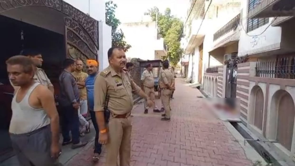 Female lawyer murder: Seeing dead body after people were horrified, police has started investigating case