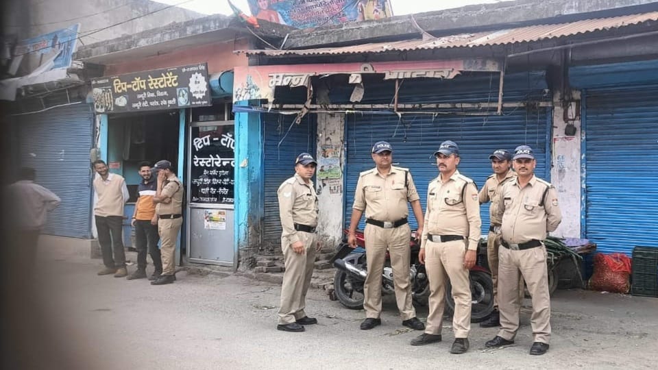 Uttarkashi News Section 144 removed from Purola tehsil Muslim Shopkeepers shops will open on Saturday