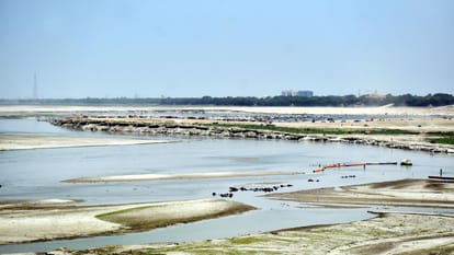 Ganga stream changed, confluence shifted two hundred meters towards south-east