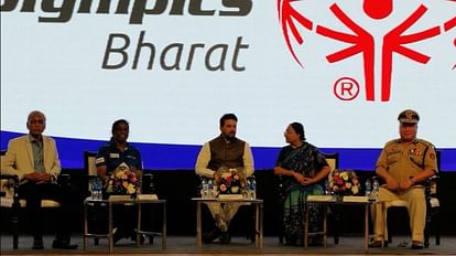 Special Olympic Bharat: खेल मंत्री प्लेयर्स से बोले- 'टेंशन लेना नहीं, देना है', जानें उन्होंने क्यों कहा ऐसा? Special Olympics Bharat: Sports Minister anurag thakur said to players - 'Tension lena nahi, tension dena hai'