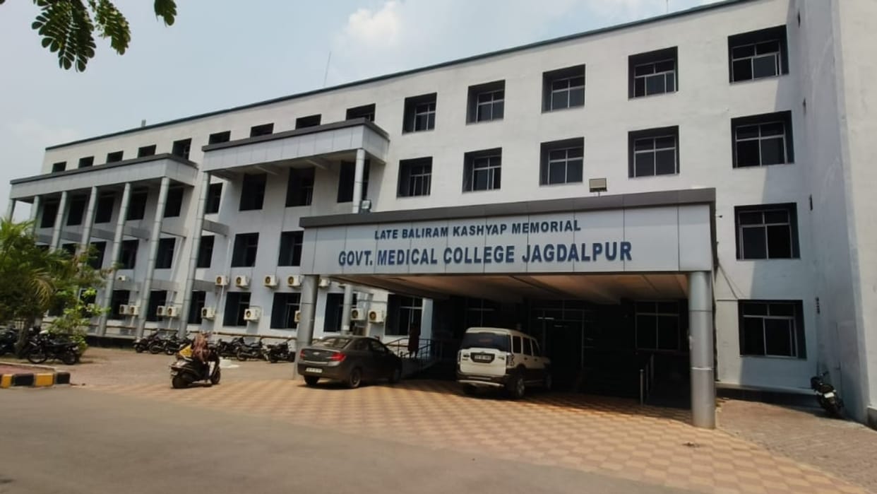 Jagdalpur Medical College Staff did not get salary for two months