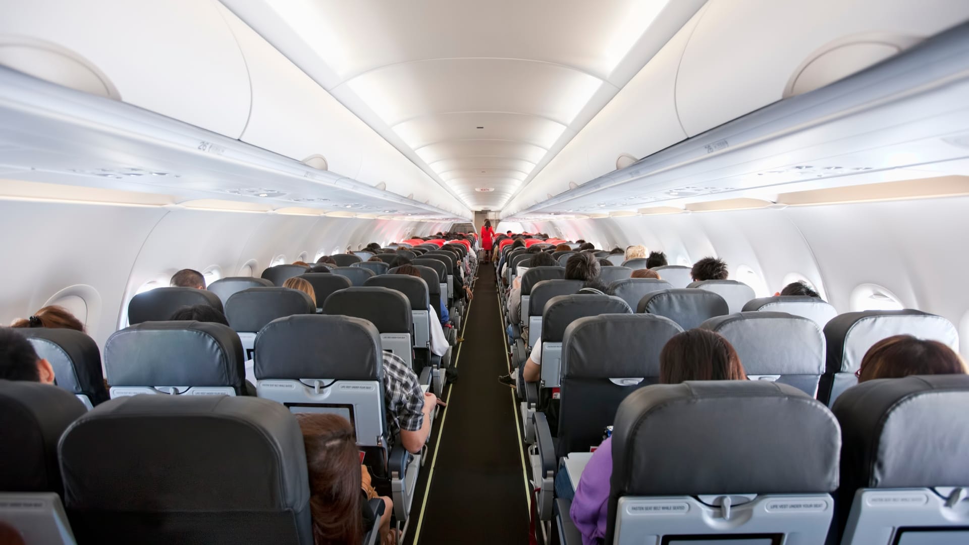 Interesting Facts why perfume deodorant not allowed in aeroplane
