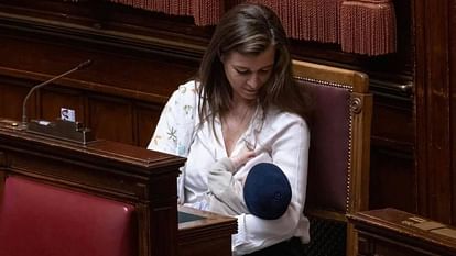 Italy: For the first time in the Parliament of Italy, the female MP breastfed her child, all parties supported