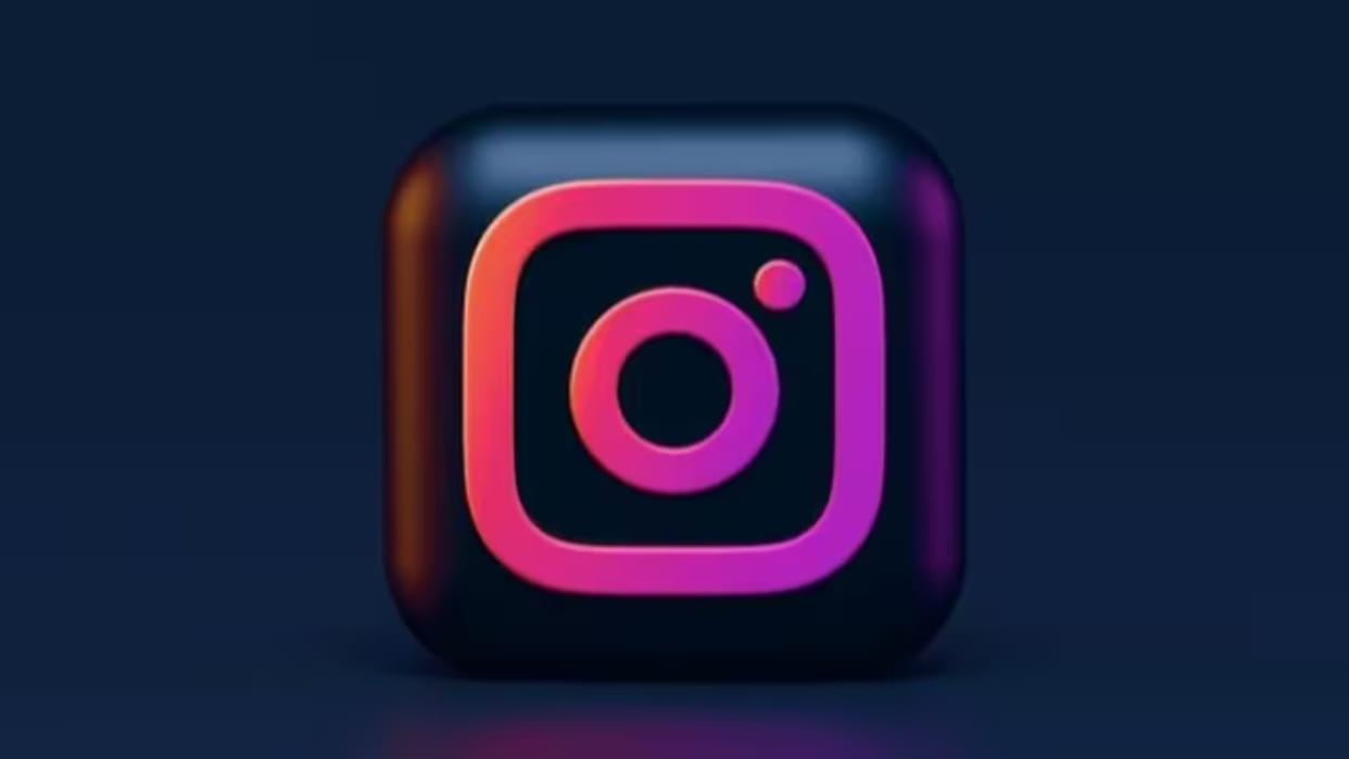 Dehradun news Uploaded obscene photos of a girl on Instagram by creating a fake account
