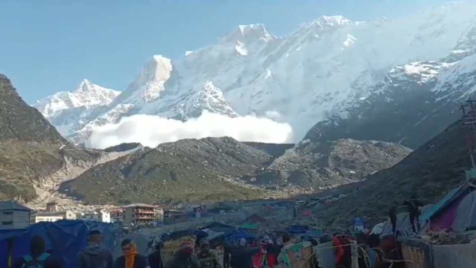 Kedarnath Avalanche occurred in Chorabari area second incident in a week Uttarakhand news in hindi