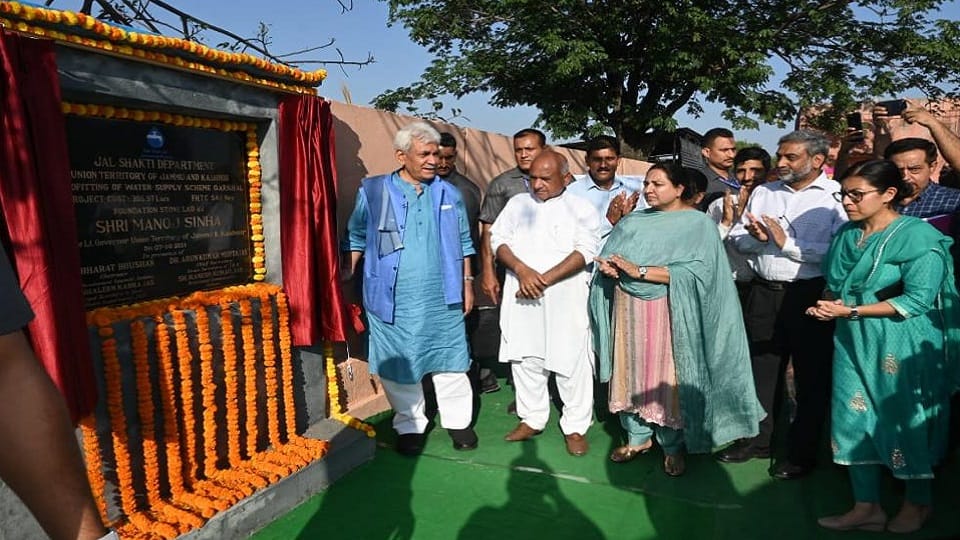 Jammu Kashmir: Government will provide houses landless under PMAY, LG said – villages will developed