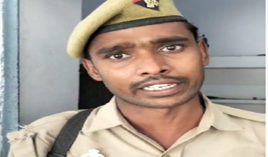 Tehsildar driver beat home guard, tore uniform, video viral on social media
