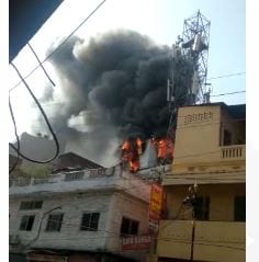 Varanasi Fire News: Fire broke out in a house in Laksa, Varanasi, was brought under control after a lot of eff