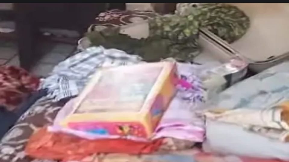 Thieves carried out the incident at the doctor's house