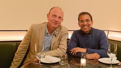 WTC final Voice of Football meets Voice of Cricket Harsha Bhogle meets commentator Peter Drury