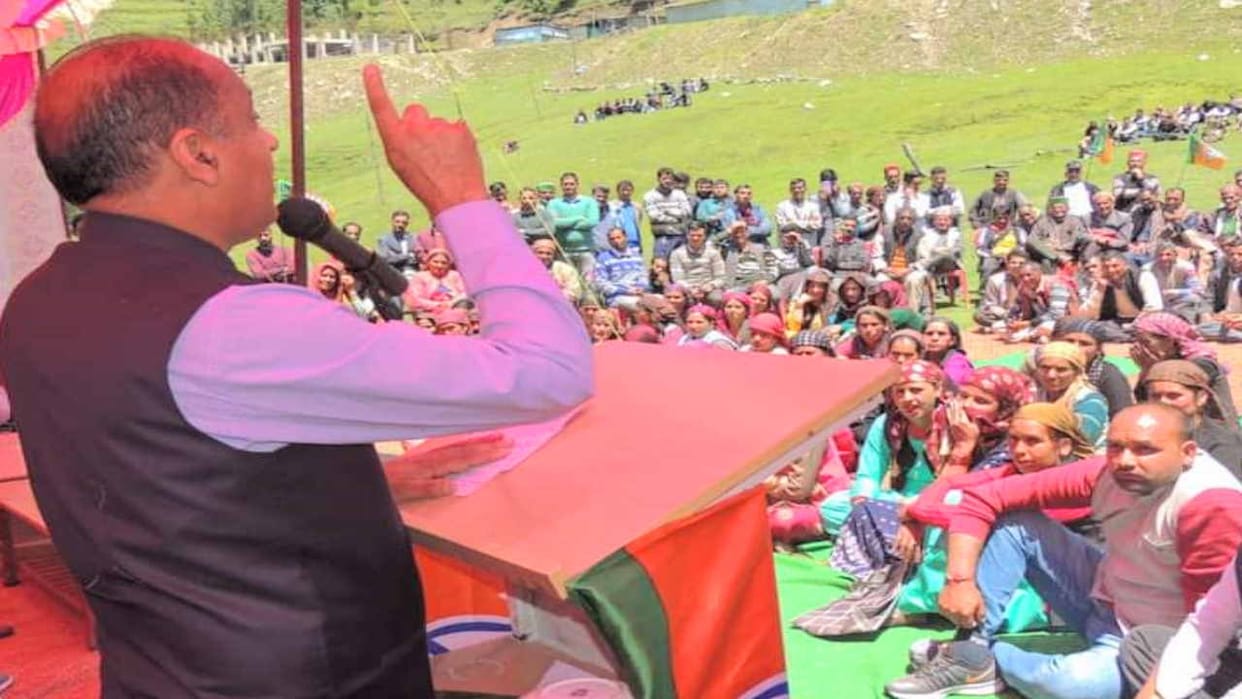 Jairam Thakur said  Sukhu is the popular cm, lock on the development of Himachal