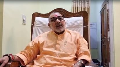 DNA Controversy: Giriraj Singh targets CM Nitish Kumar; Bihar DNN, Telangana, Bihar News, Politics News, BJP