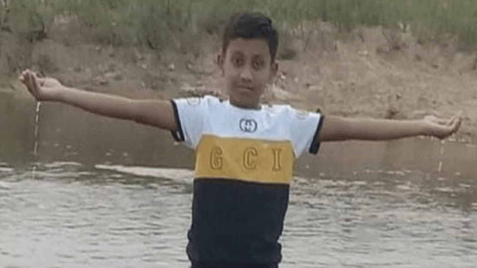 child died while taking bath in Hasdeo river