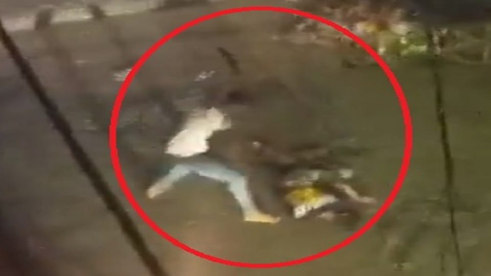 Two incidents of stabbing in Delhi