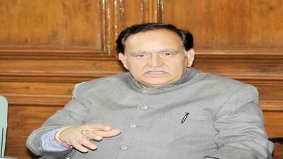 Bilaspur News: Assembly Speaker kuldeep Pathania's vehicle saved from accident
