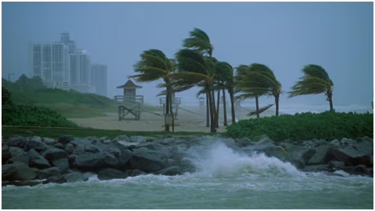 Weather Update Today June 10 Cyclone Biparjoy to Further Intensify Know Affected Areas Condition Goa Karnataka