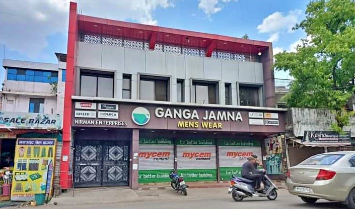 Ganga Jumna school director's warehouse, Dharma Kanta and hardware shop sealed