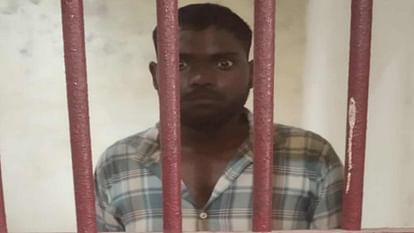 Molested accused arrested in gorakhpur by police