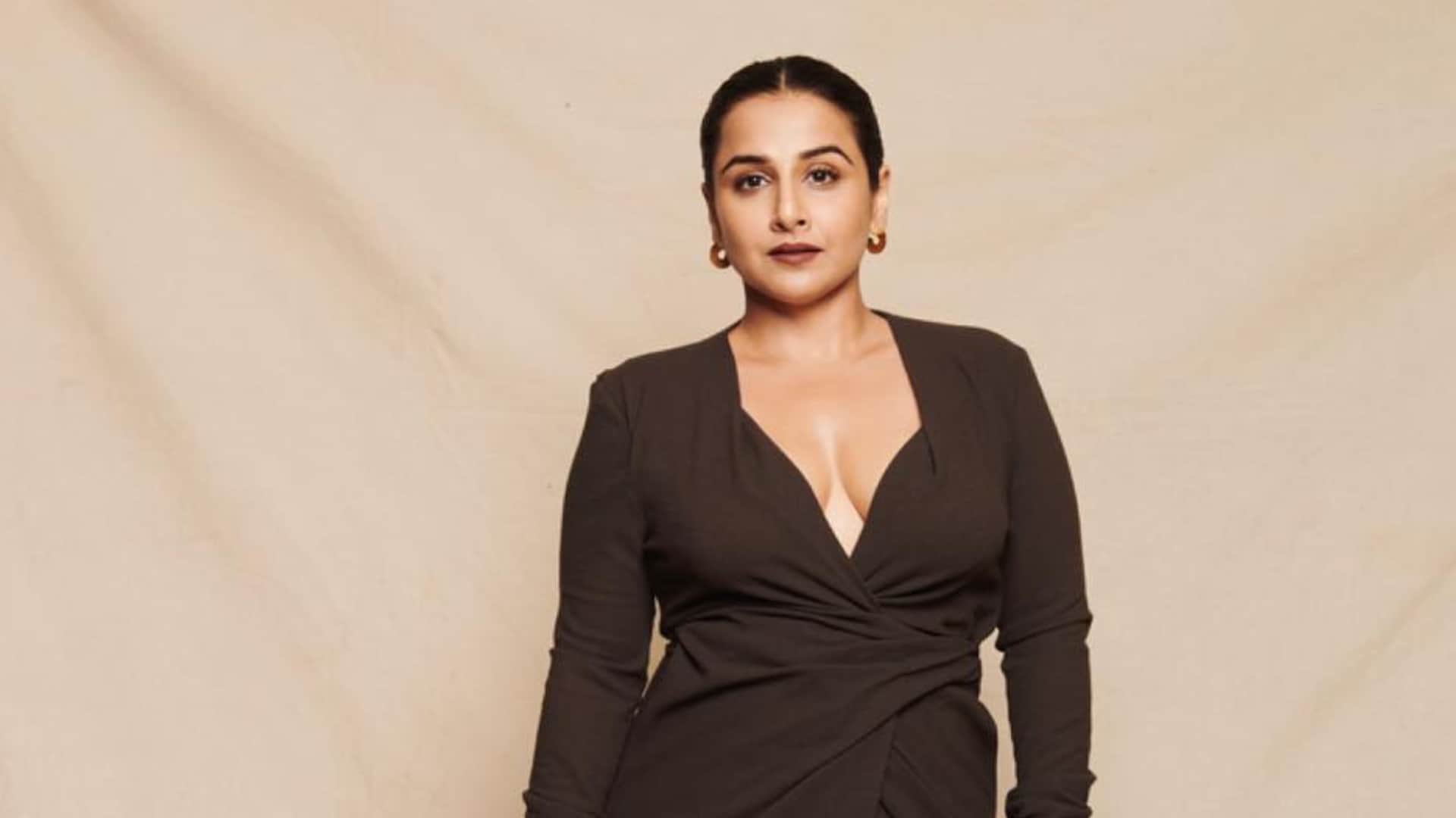 Parineeta turns 18 Vidya Balan cherishes memory of late Pradeep Sarkar share special Post saif ali khan