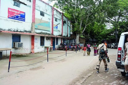 Patna: Illegal construction on leased land by breaking public drain, miscreants pelted stones, injured woman