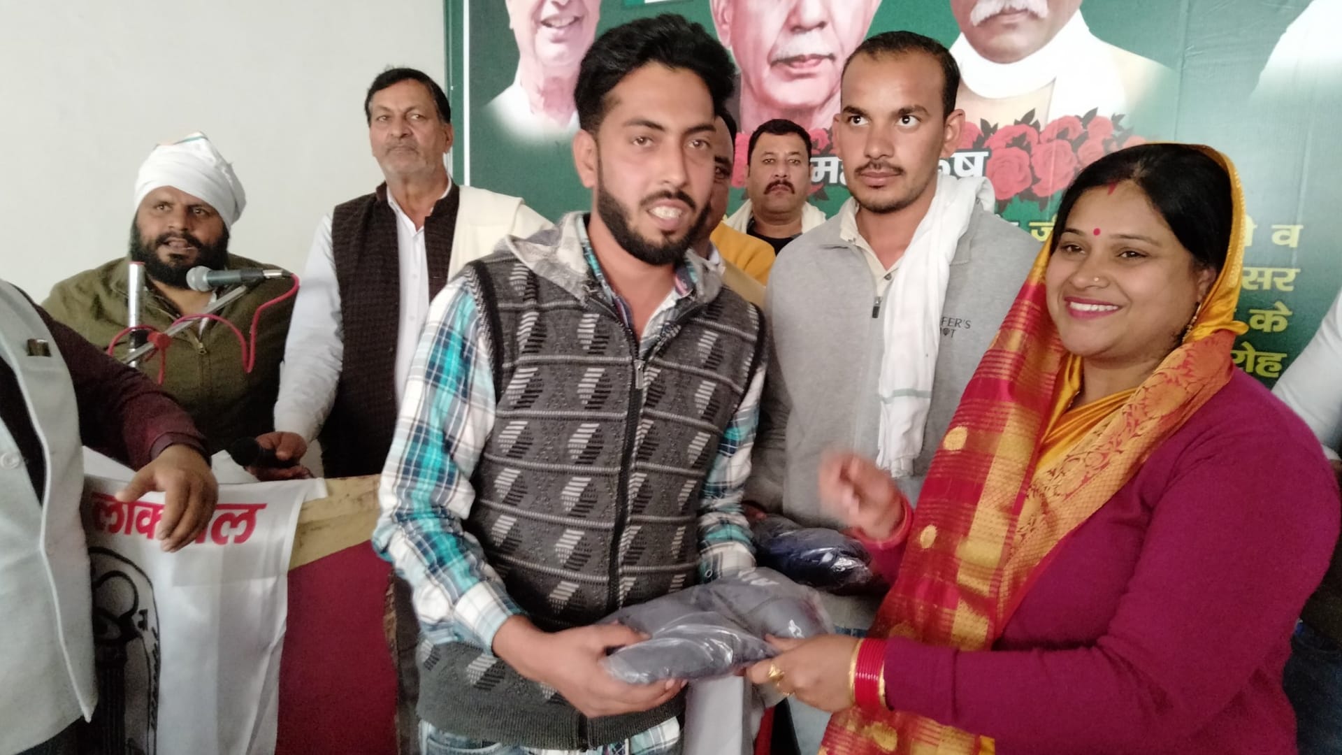 संजीव जीवा की पत्नी: पायल