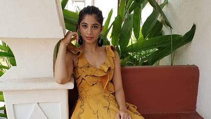 Snehal Rai reacts to trolls for marriage 21 years old politician tv actress Said haan main gold digger hoon