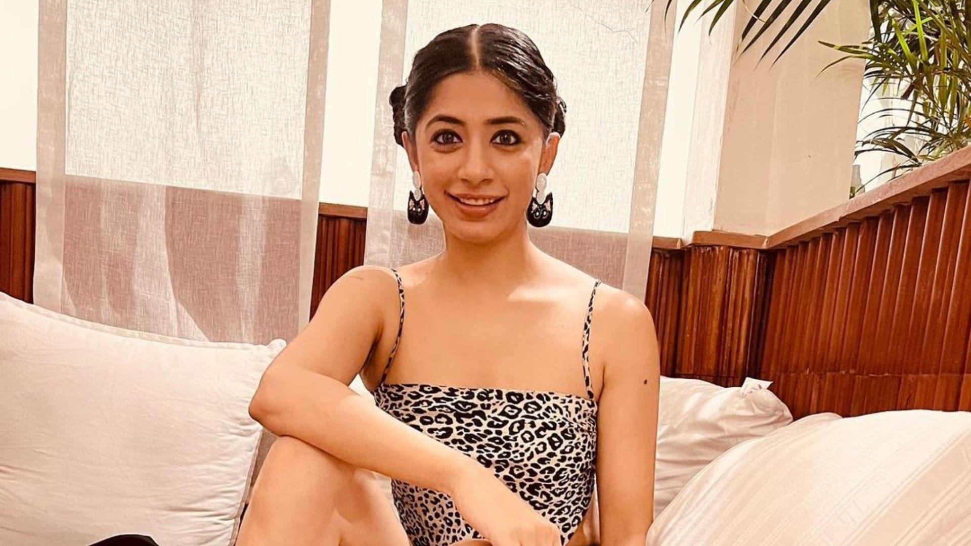 Snehal Rai reacts to trolls for marriage 21 years old politician tv actress Said haan main gold digger hoon