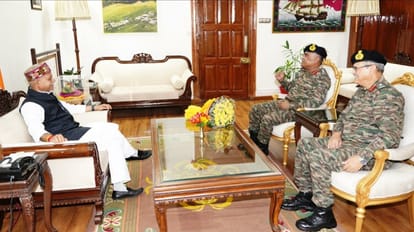 Chief of Army Staff General Manoj Pande calls on Governor Shiv Pratap Shukla at Raj Bhawan Shimla