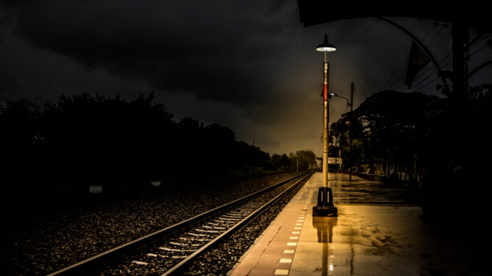 Haunted Railway Station in india Know About begunkodar station in purulia west bengal