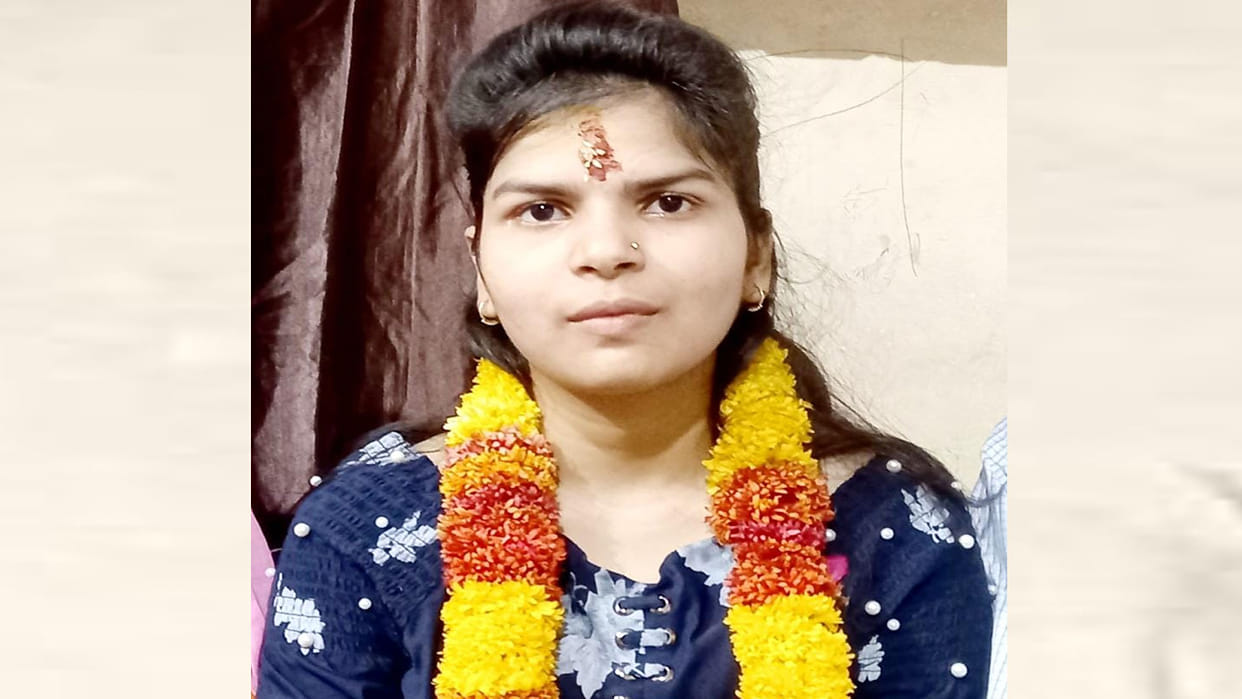 Kanpur: LLB student jumps into Ganga by posting on Instagram account, dies