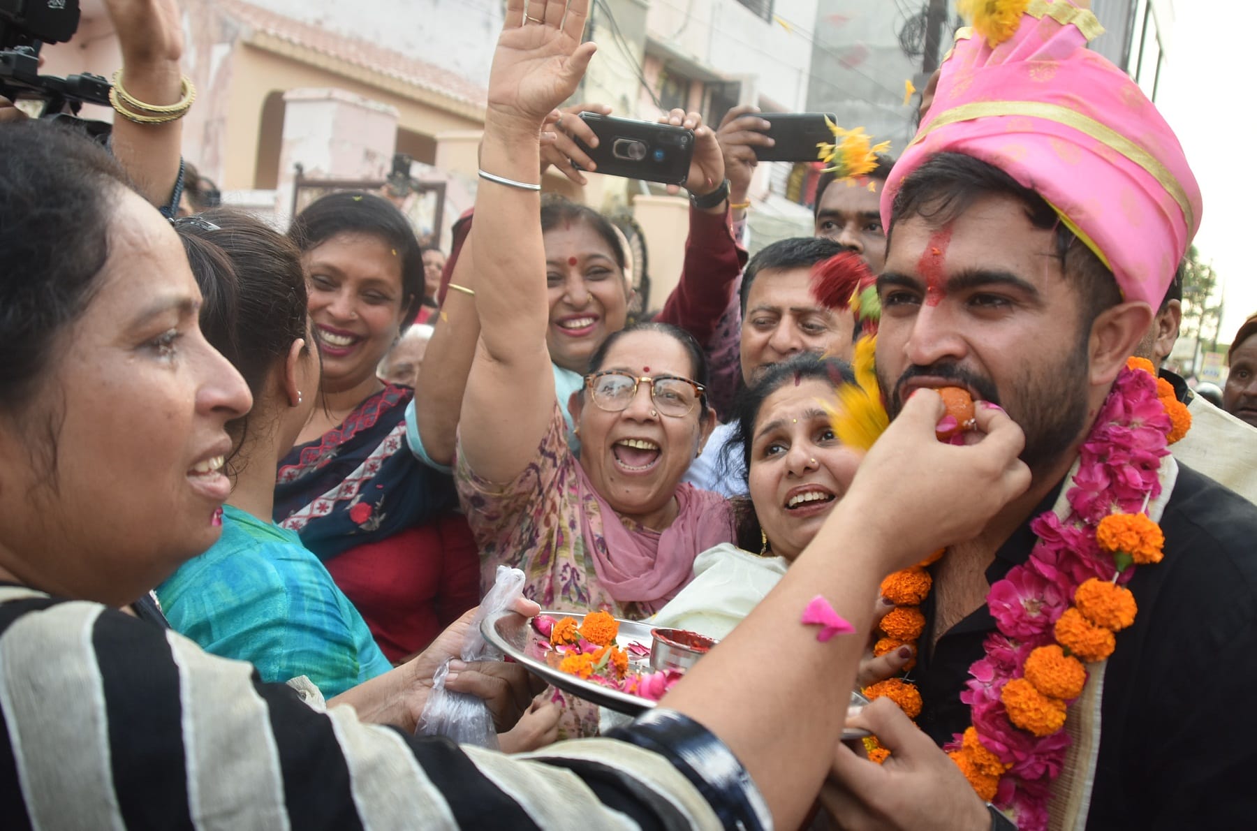 Roshan returned home from Nigeria after 296 days, mother said today the house is illuminated