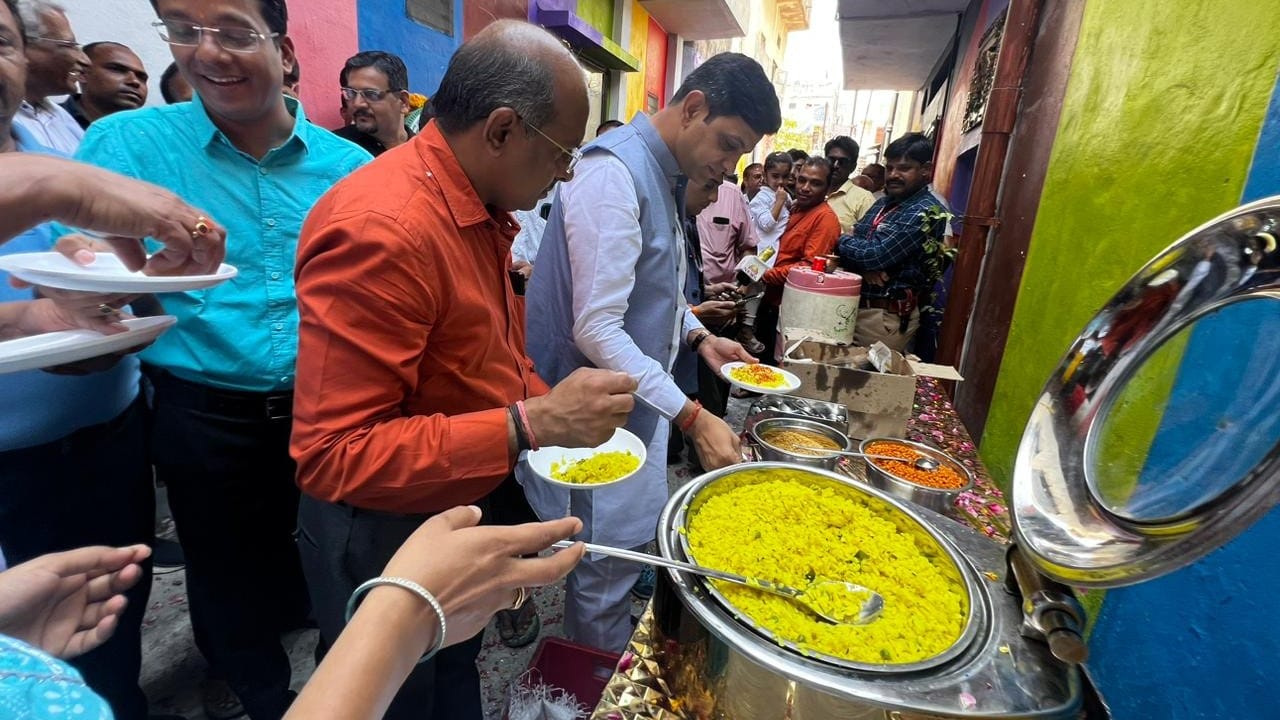swachh bharat mission norway delegates in india