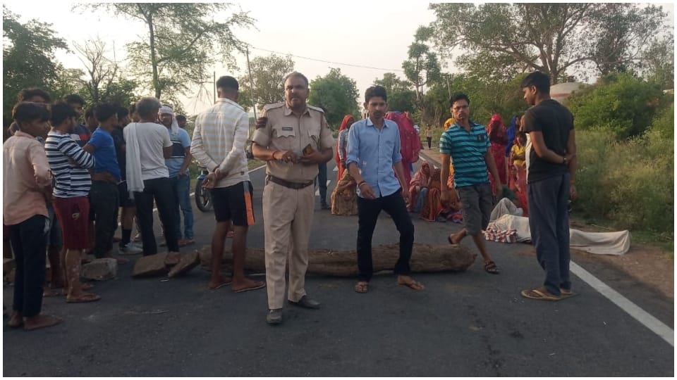 Pickup hit the young man in Karauli dragged him for 60 feet died on the spot