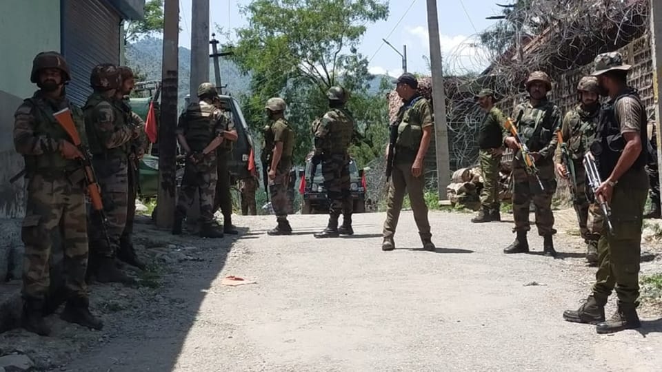Jammu Kashmir: Poonch Army and SOG launched search operation regarding suspicious items being hidden