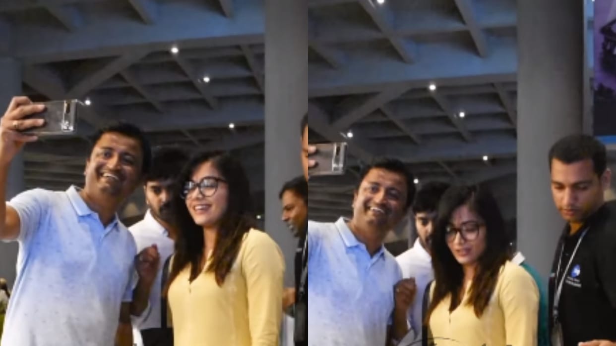 Animal Actress Rashmika Mandanna Mobbed at Mumbai Airport Bodygaurd Recued her