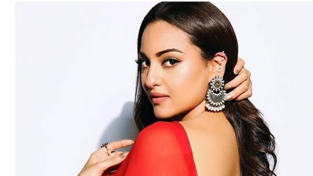 Sonakshi Sinha was offered Parveen Babi biopic But Actress refused Know the Reason here