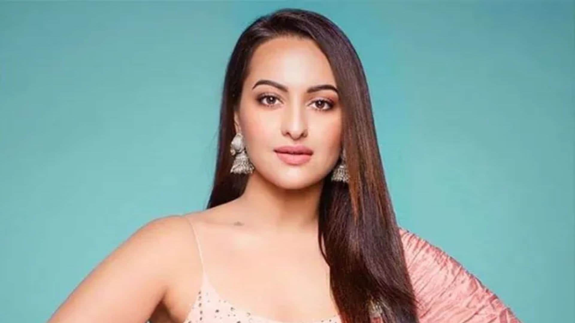 Celebrities Who Quit Social Media from Kajol to Aamir Khan Karan Johar Sonakshi Sinha