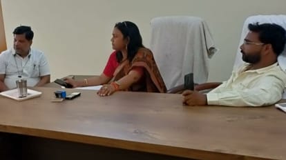 chairman accused the BJP MLA of indecency in Shahjahanpur