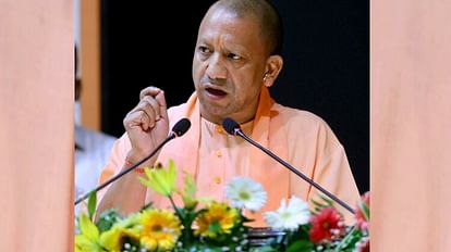 CM Yogi Adityanath to give joining letters to 1148 policemen.