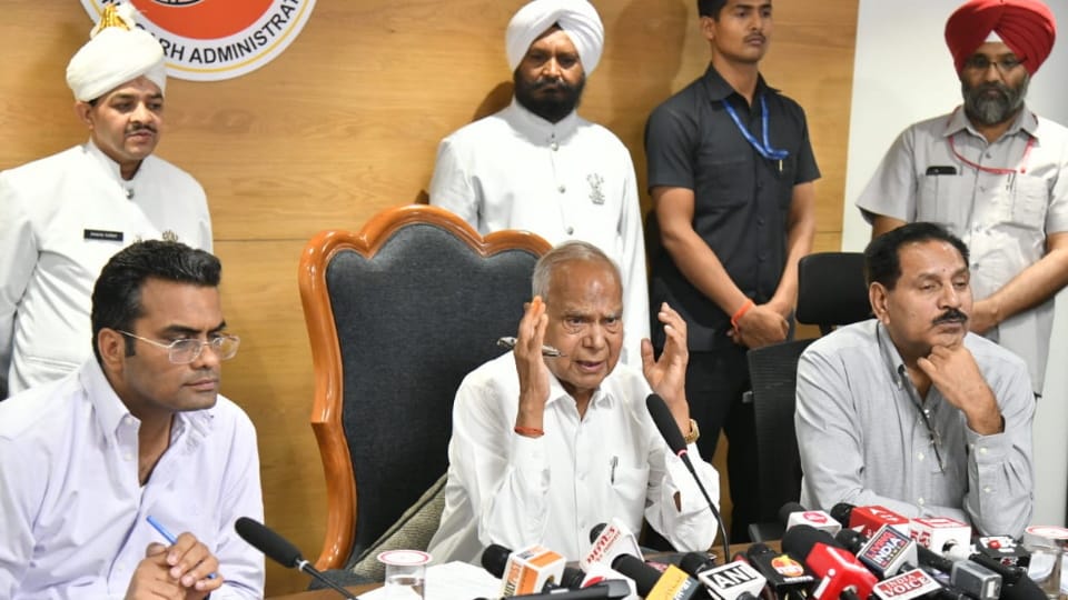 Chandigarh Administrator Banwarilal Purohit called all-party meeting on dumping ground issue
