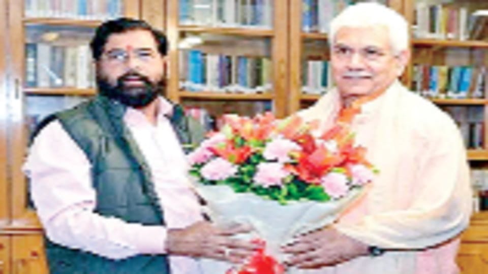 Jammu Kashmir: CM Shinde meets LG Sinha, demands land for Maharashtra Bhavan in Srinagar