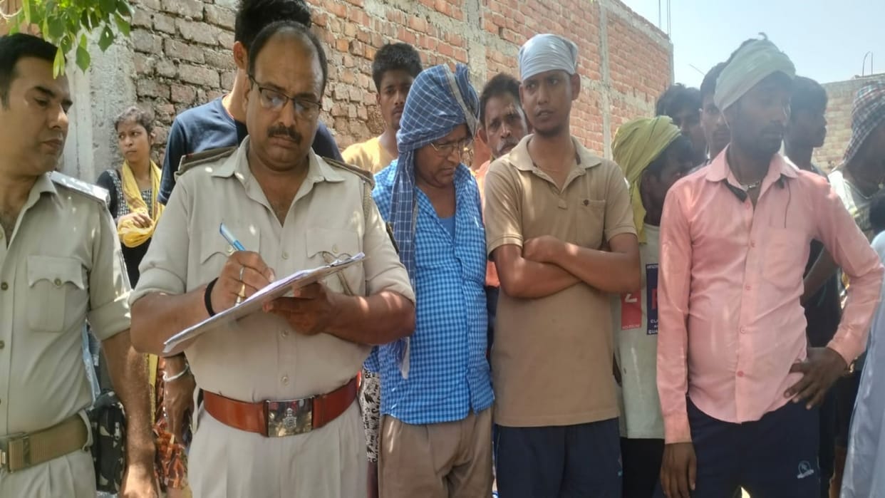 Elderly husband and wife died in the grip of 440 volt electric wire in Nalanda