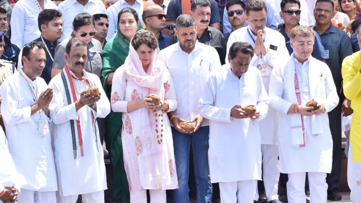 MP Politics: Priyanka surrounded Modi-Shivraj on issues ranging from religion to corruption