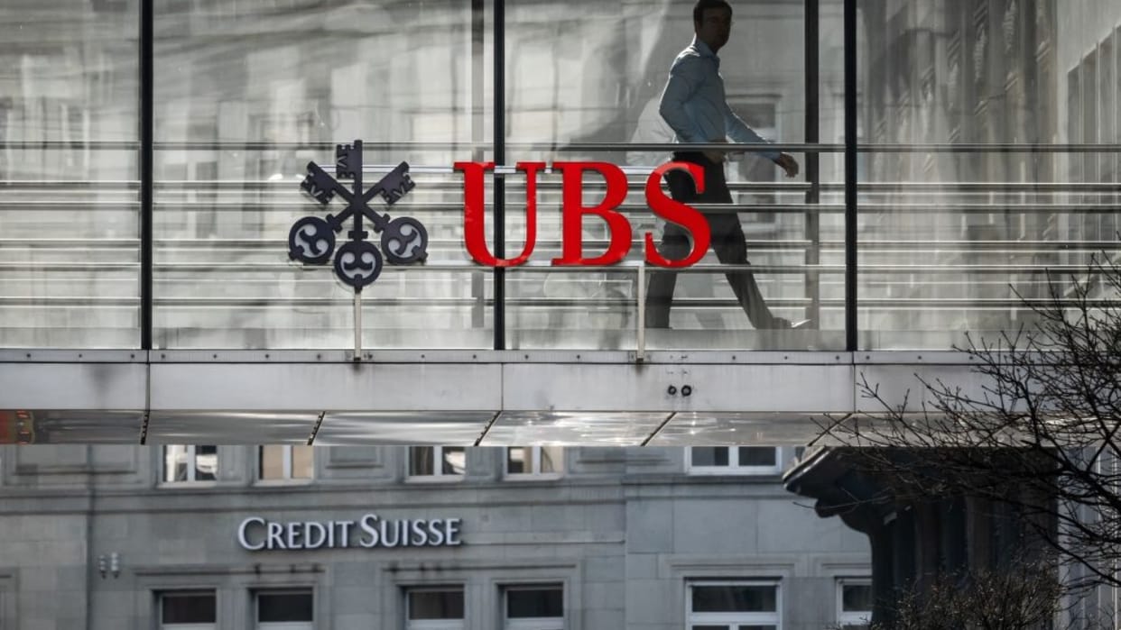 Several Hundred Credit Suisse Bankers To Get Termination Notices: Report