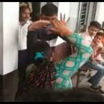 पति को चप्पल से पीटी