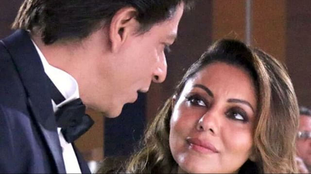 shahrukh khan calls gauri khan speed maniac as she ride on a beach bike video viral