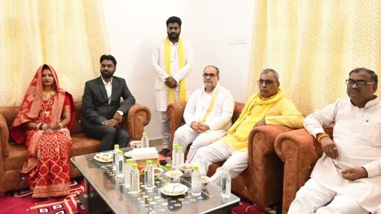 Will Omprakash Rajbhar return to NDA again Bhupendra Chaudhary reached home