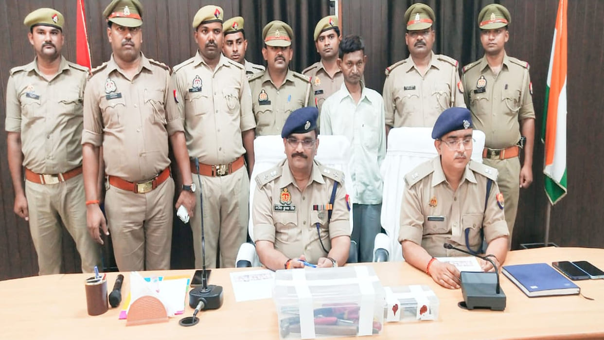 vicious man had stolen the head constable pistol to kill his sister, police sent the accused to jail